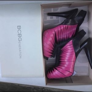 Bcbg candy black devon sling back heels